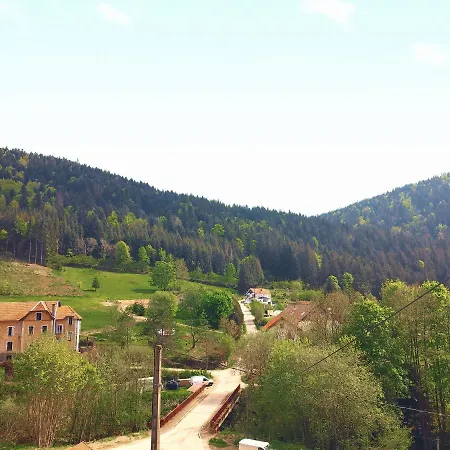 Le Grand Duc: Mountain View Near Gerardmer Rochesson